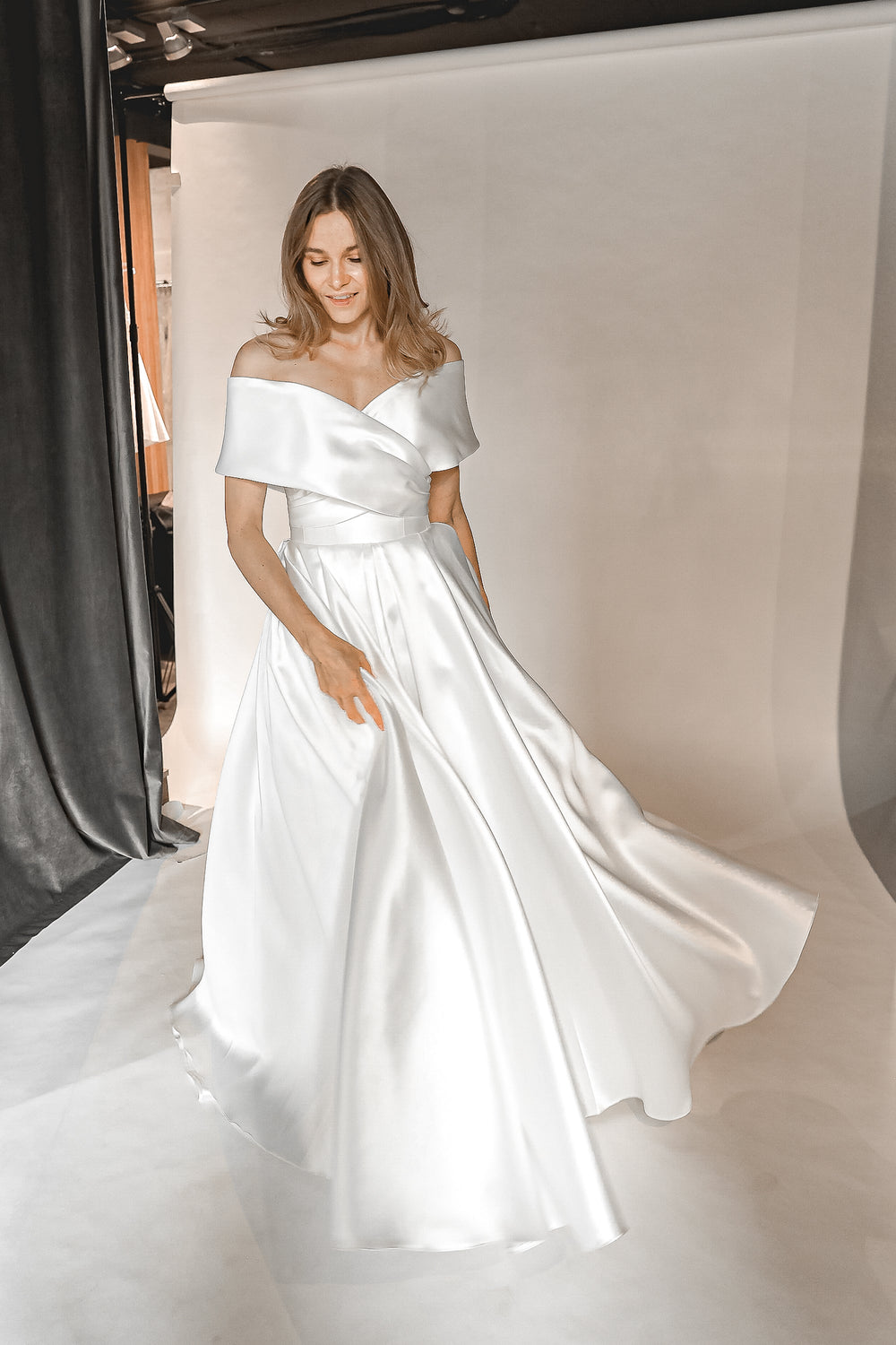Cameron | Ready-to-Ship details - VOLAKK