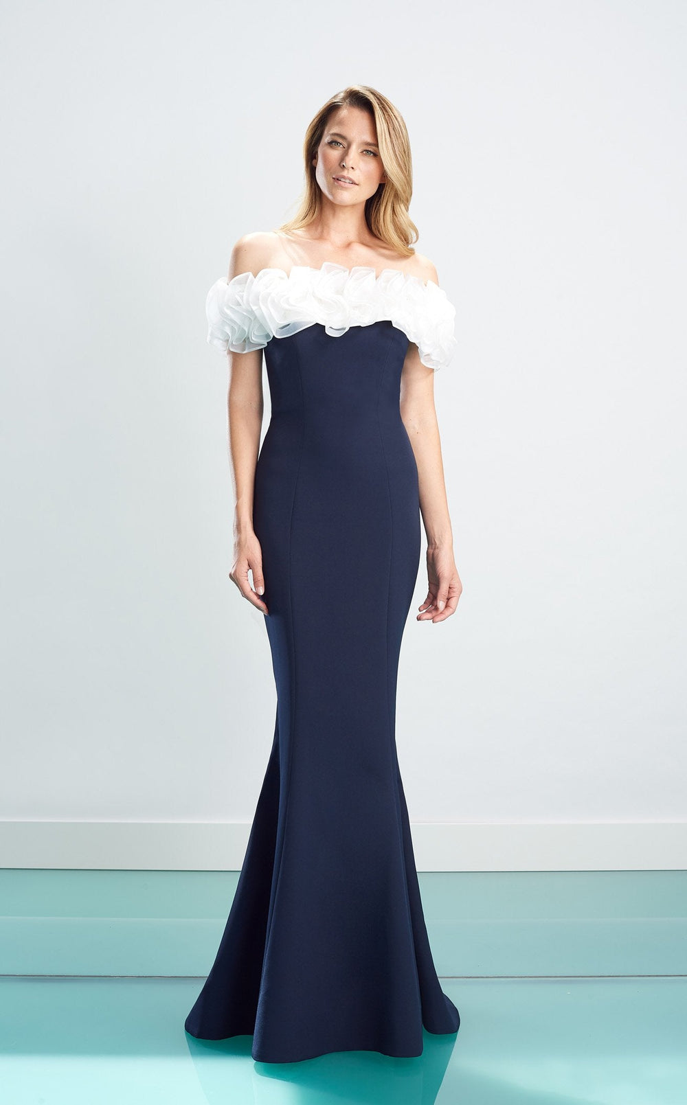 Alexander by Daymor 1461 Dress details - VOLAKK