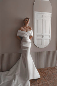 Mikado Wedding Dress Jacqueline With Detachable Train view 5