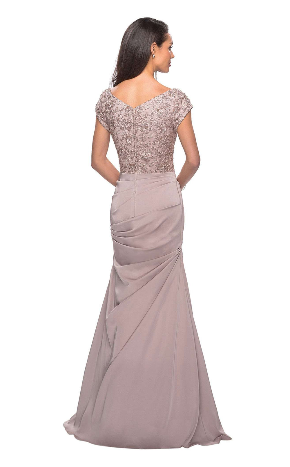 Exquisite La Femme 26806 Dress detail view - VOLAKK