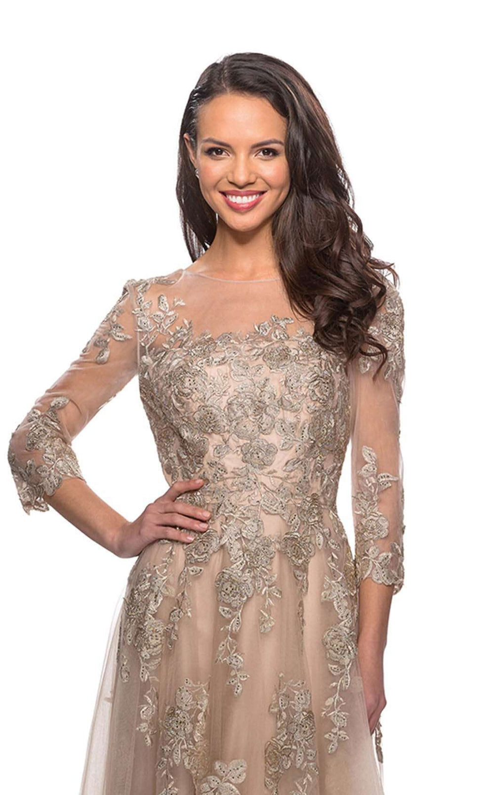 Exquisite La Femme 27733 Dress detail view - VOLAKK