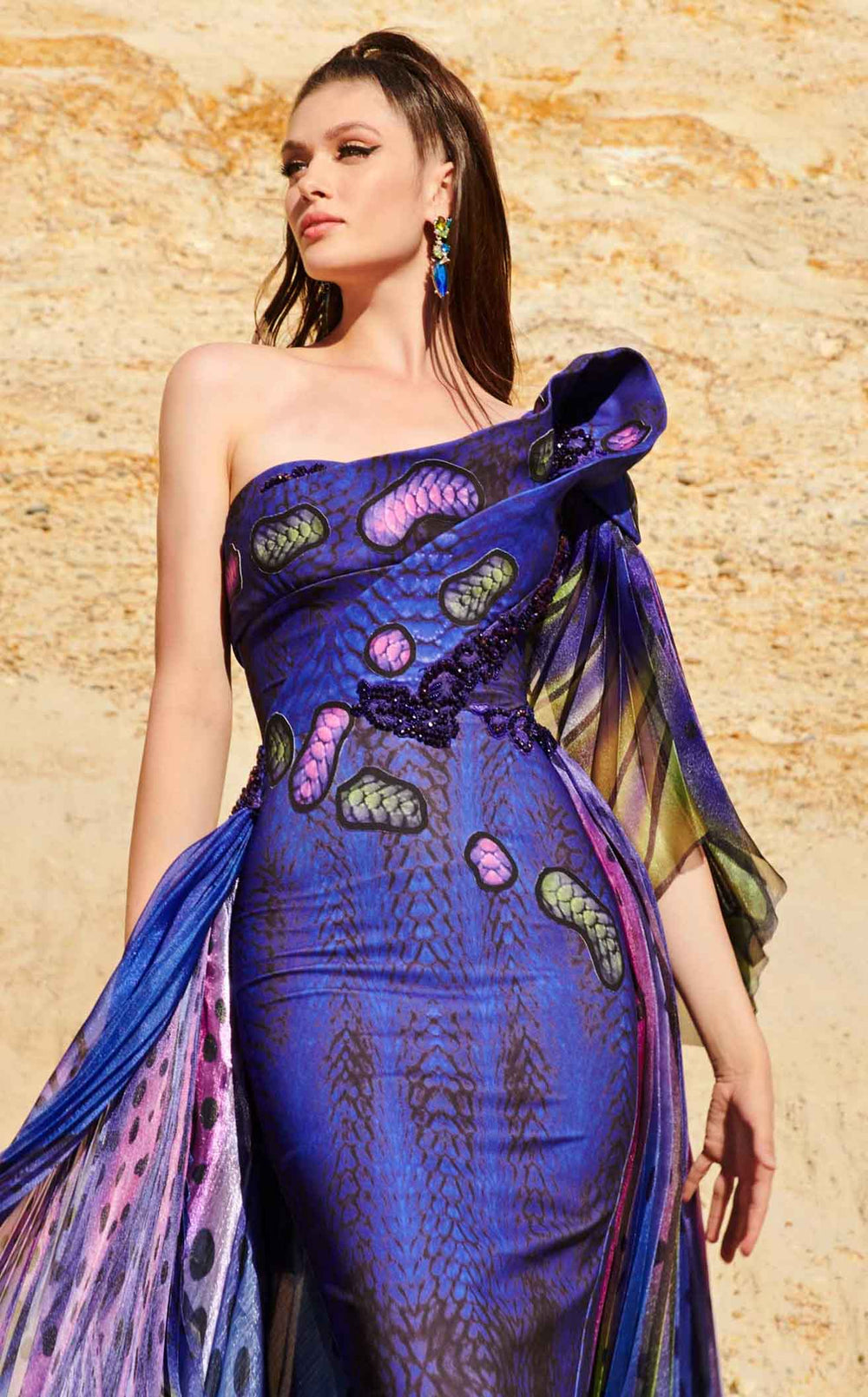 Exquisite MNM Couture 2783 Dress detail view - VOLAKK
