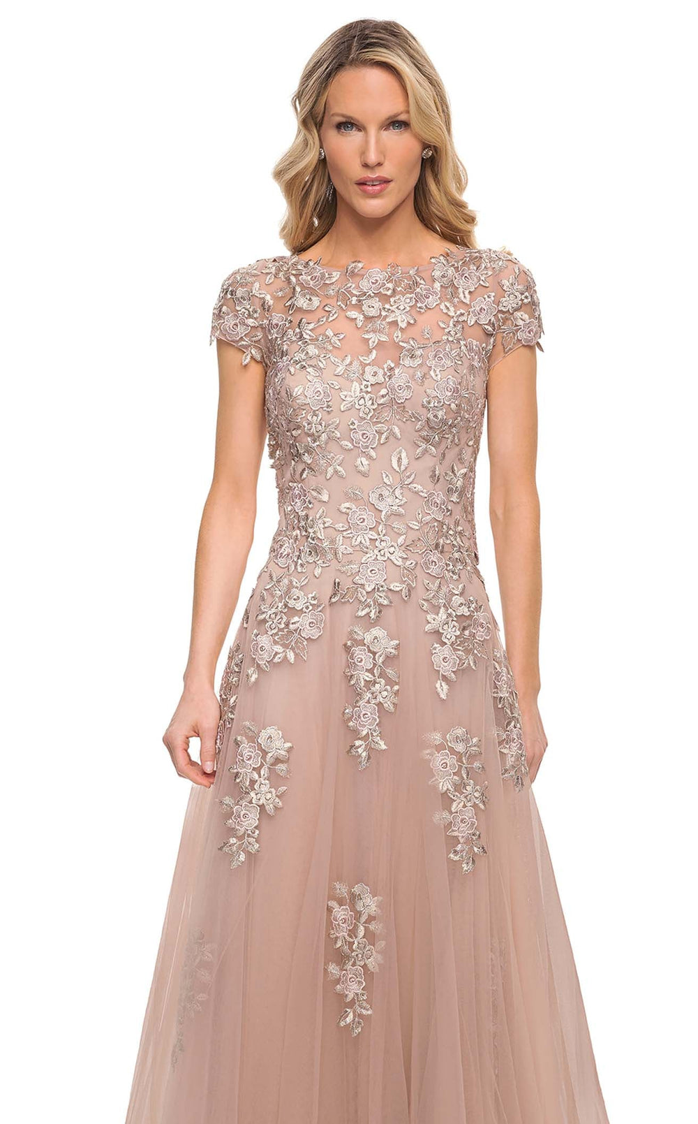 Exquisite La Femme 29829 Dress detail view - VOLAKK