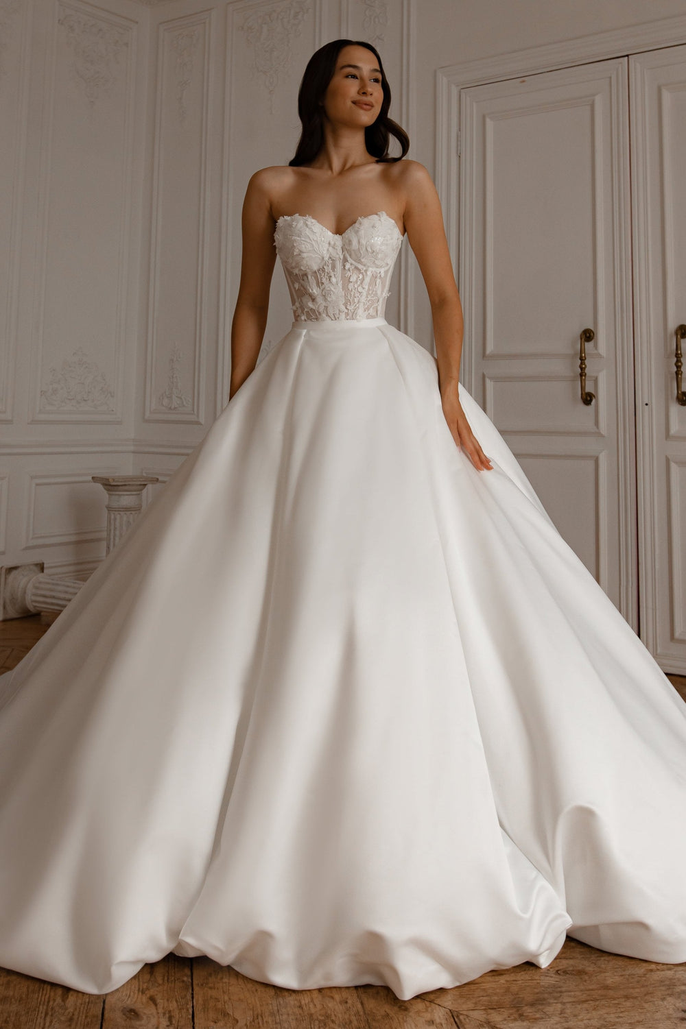 2 in 1 Wedding Dress Selkie with Detachable Skirt Sophia - VOLAKK