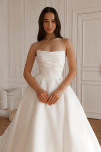 Satin Wedding Dress Dorothy with Balloon Skirt view 8