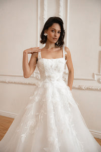 Floral Lace Wedding Dress Chyanne with Detachable Wings view 21