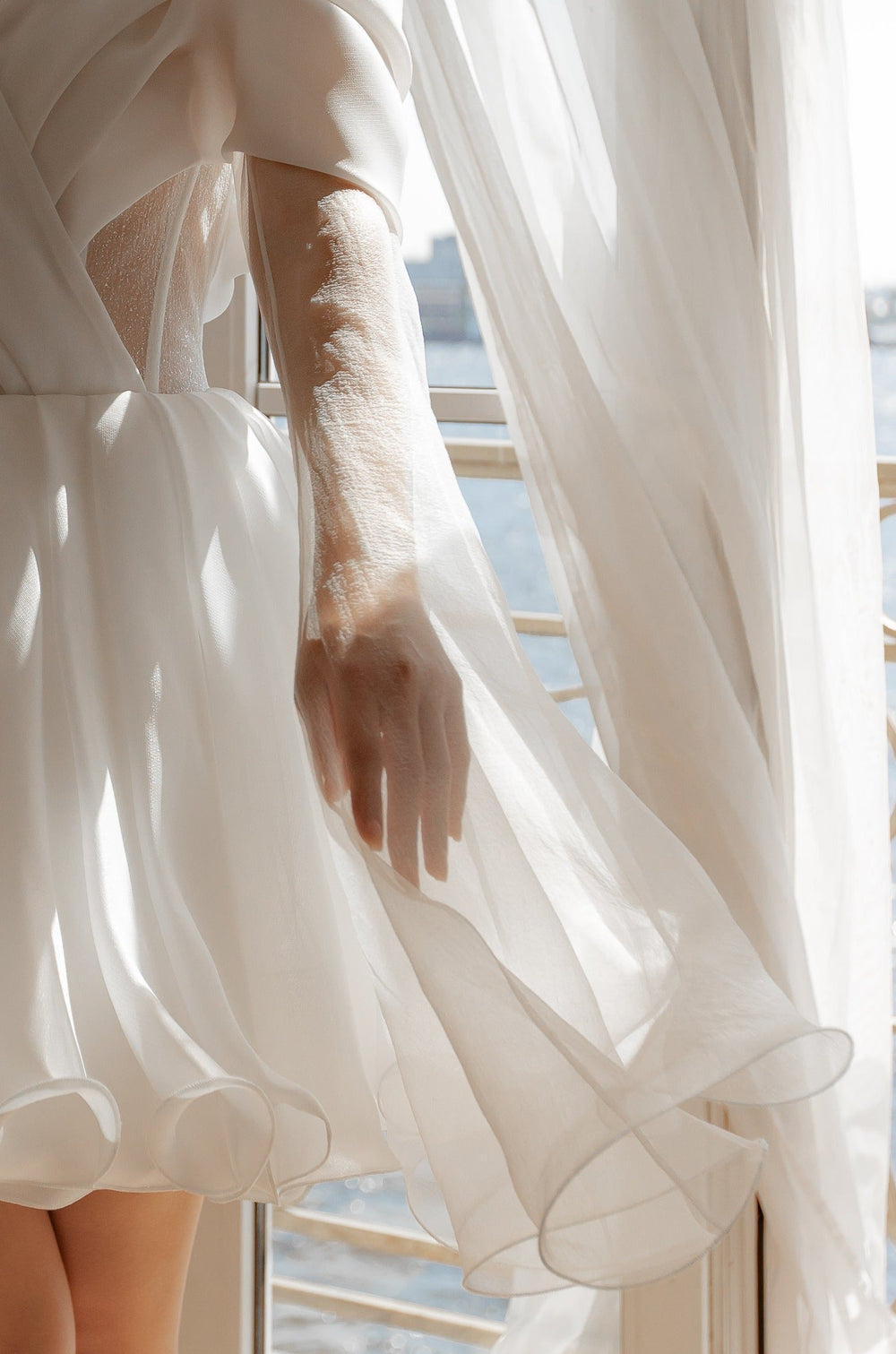 Detachable Wing Sleeves Fiorelia - VOLAKK