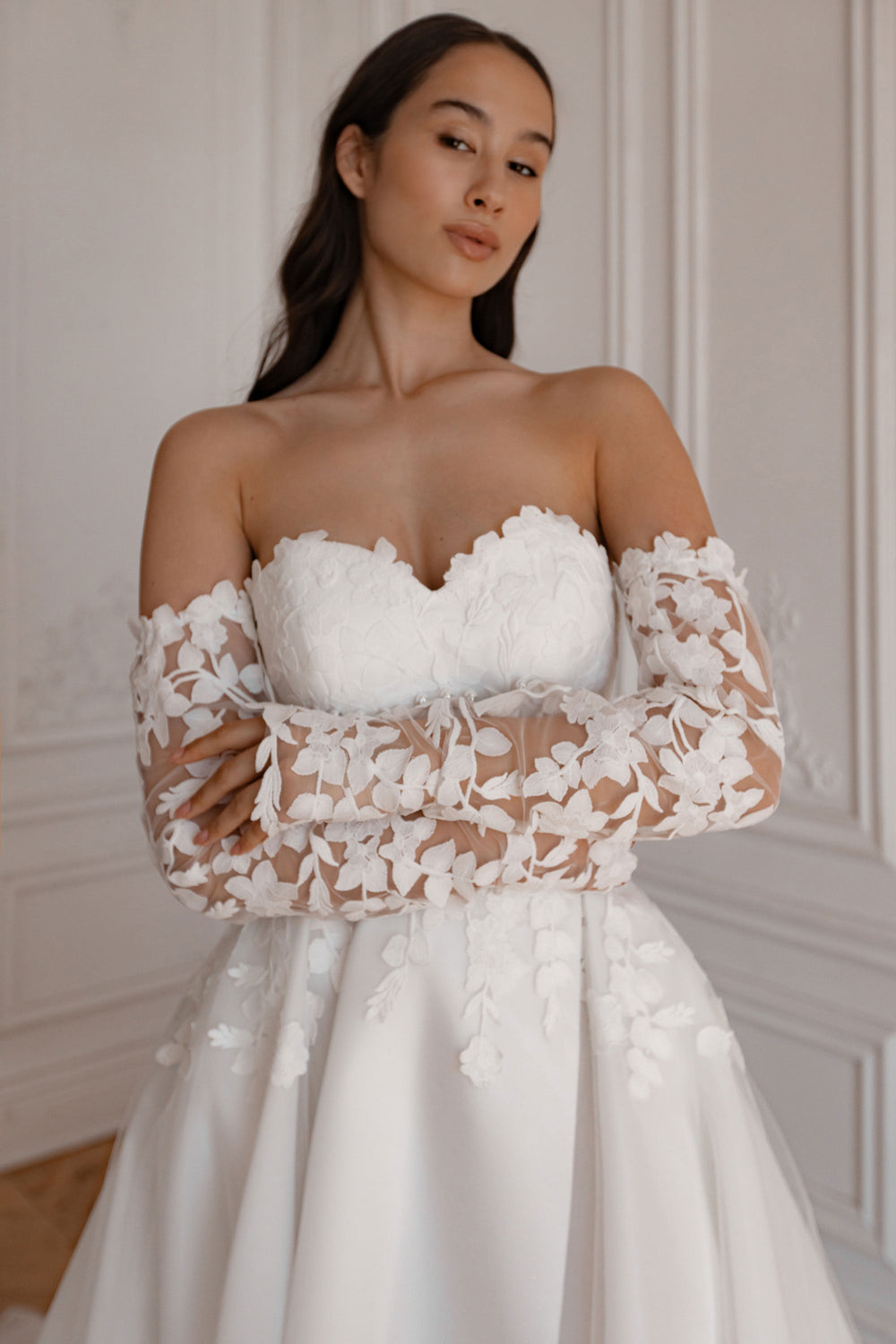Floral Lace Wedding Dress Lillian with Detachable Sleeves - VOLAKK