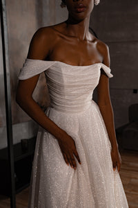 2 in 1 Sparkly Wedding Dress Lovisa view 4