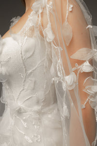 Floral Lace Wedding Dress Chyanne with Detachable Wings view 24