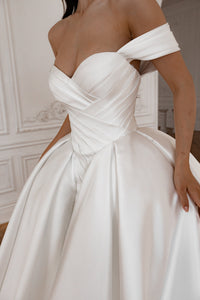 Basque Waist Wedding Gown Oceania view 23