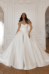 Basque Waist Wedding Gown Oceania view 24