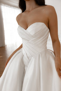 Basque Waist Wedding Gown Oceania view 25