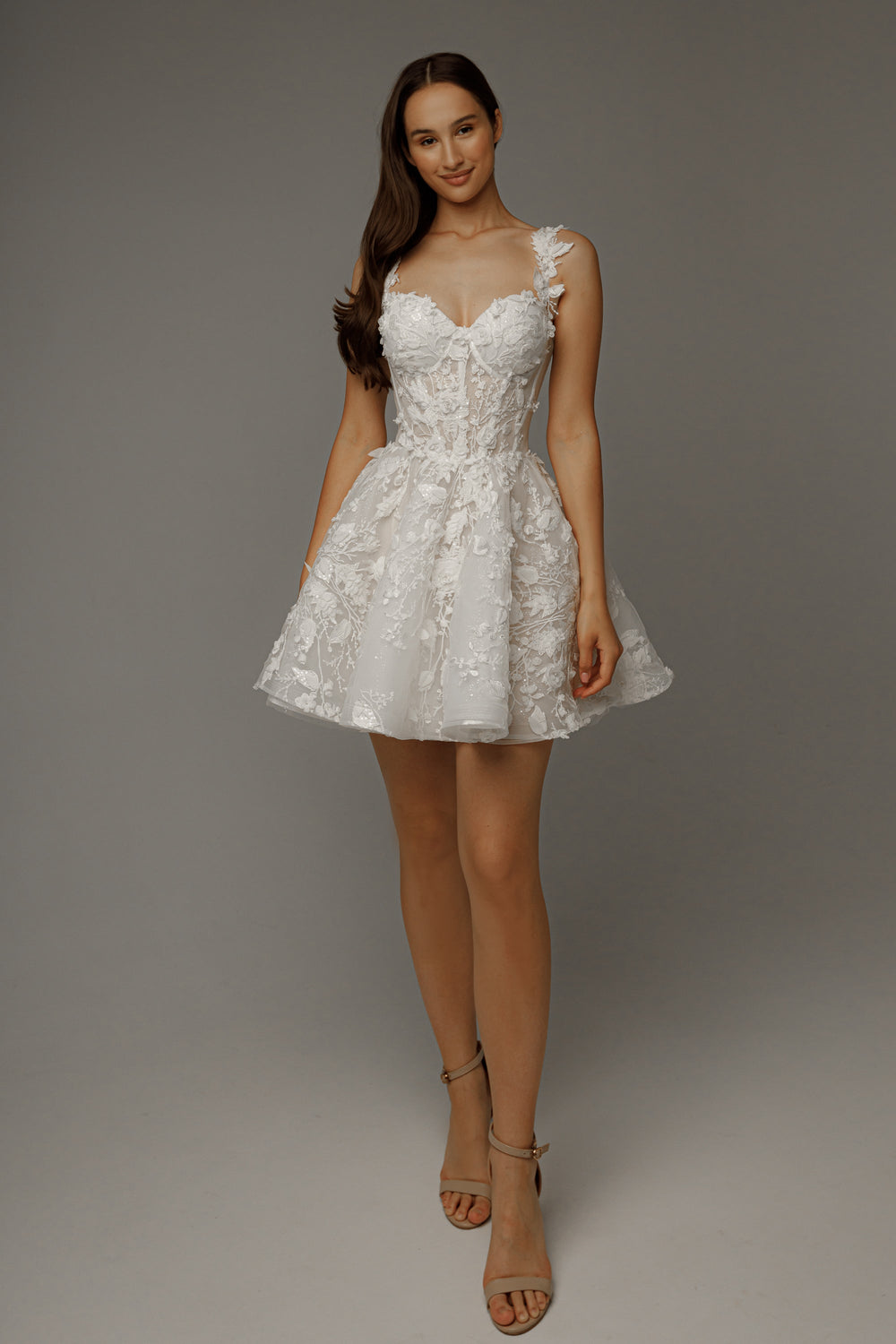 Short Floral Lace Wedding Dress Selkie - VOLAKK
