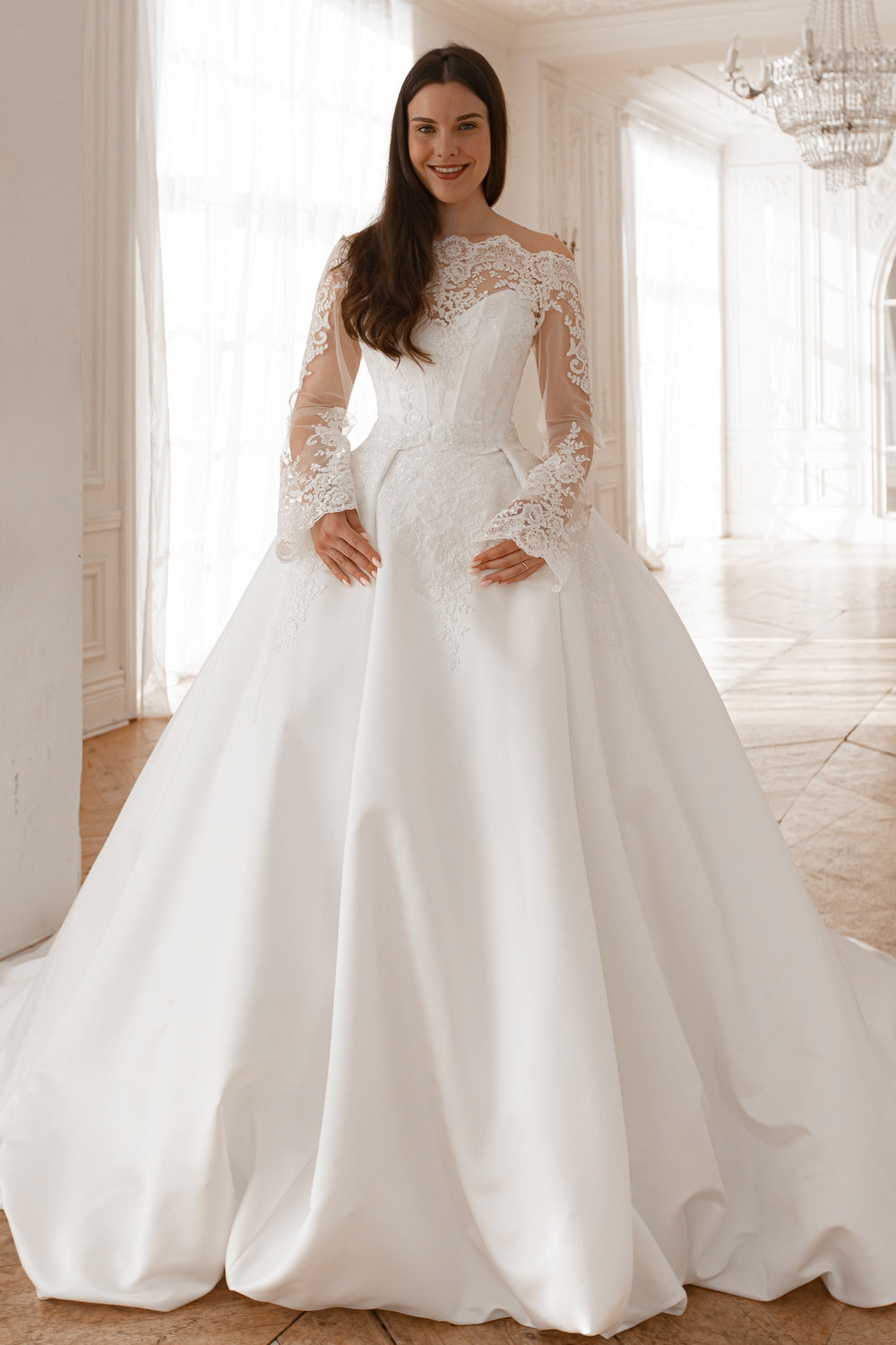 Extra Convertible Wedding Dress Steltella  (Basic dress + bolero + bow + detachable skirt) - VOLAKK