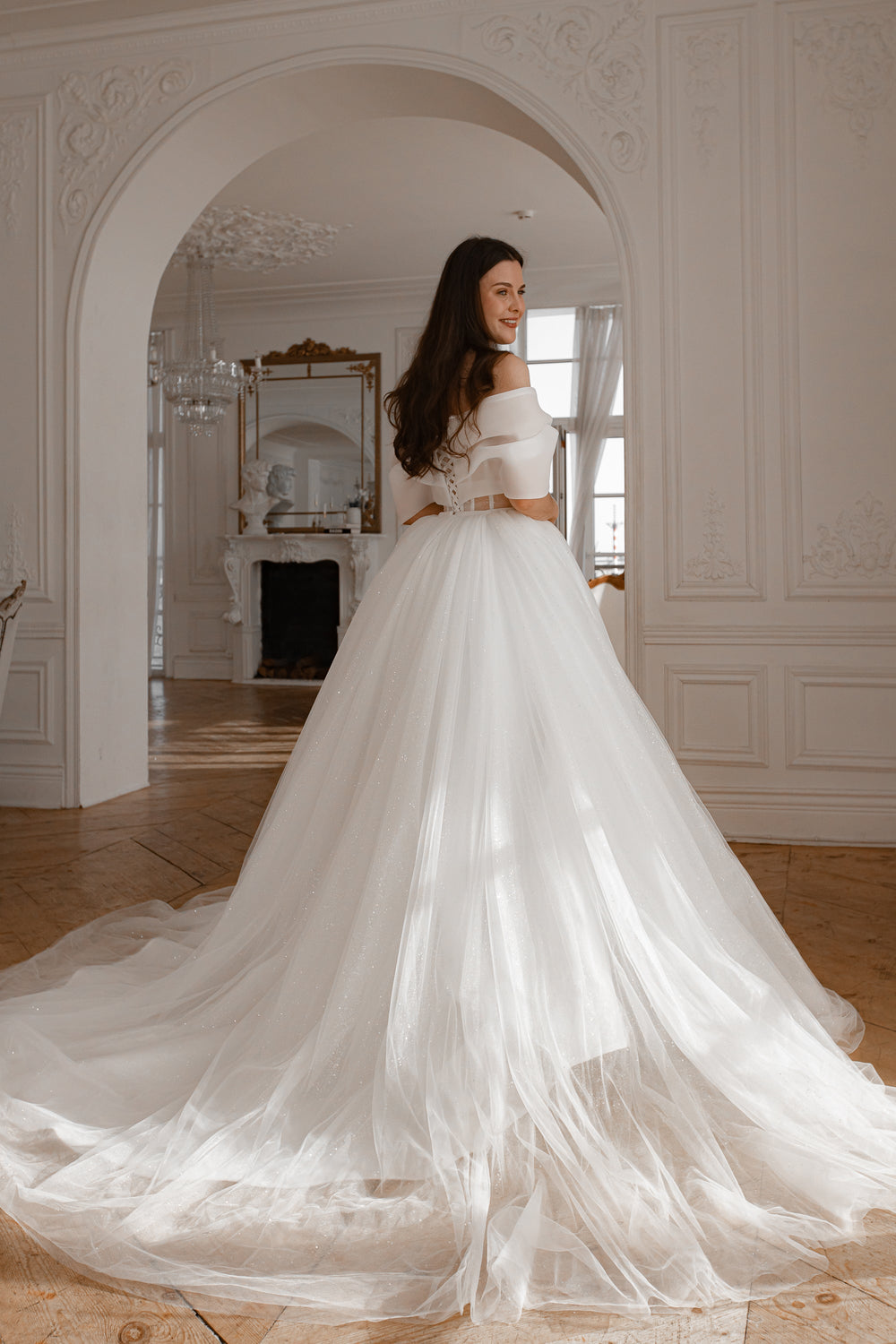 2 in 1 Wedding Dress Inali with Detachable Romanica Skirt details - VOLAKK