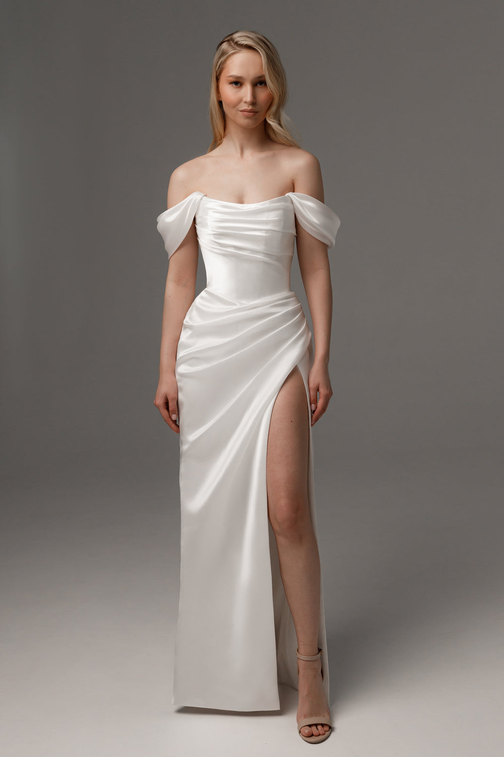 2 in 1 Wedding Dress Dakota With Detachable Fiorelia Skirt details - VOLAKK