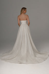 2 in 1 Wedding Dress Ebba With Detachable Calista Skirt view 4