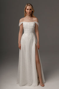 Wedding Dress Elu with Detachable Straps view 1