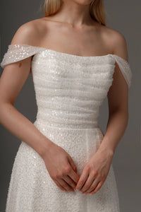 Wedding Dress Elu with Detachable Straps view 10