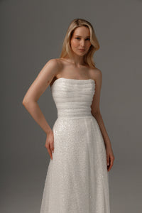 Wedding Dress Elu with Detachable Straps view 2