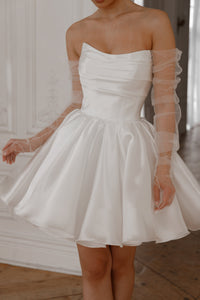 Short Wedding Dress Fiorelia with Detachable Straps view 4