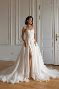 Sleeveless Wedding Dress Audrey view 4
