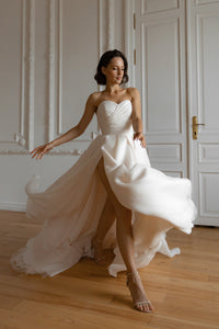 Coral Extra Convertible Wedding Dress Audrey (Basic dress + bolero + bow + detachable train) view 24