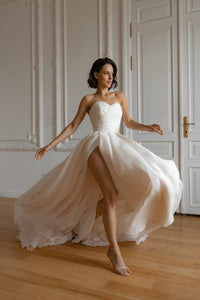 Sleeveless Wedding Dress Audrey view 3