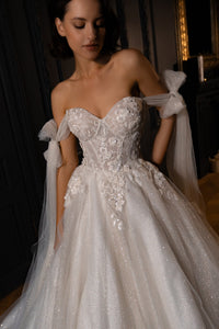 Floral Lace Wedding Dress Celia with Detachable Straps view 4