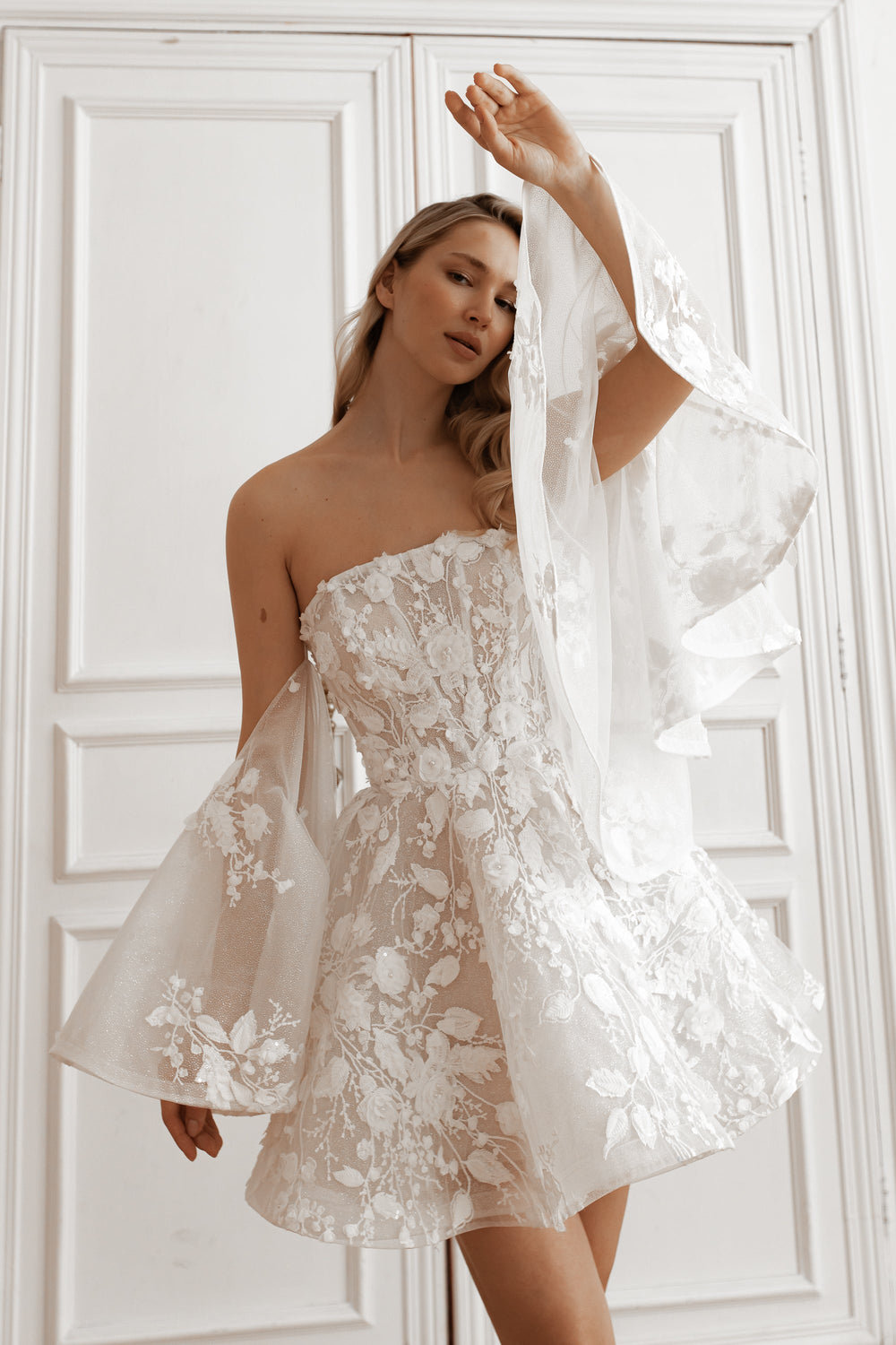 Exquisite Floral Lace Wedding Dress Twilight Muse with Detachable Sleeves detail view - VOLAKK