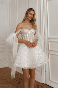 Short Wedding Dress Shiori with Detachable Straps view 4