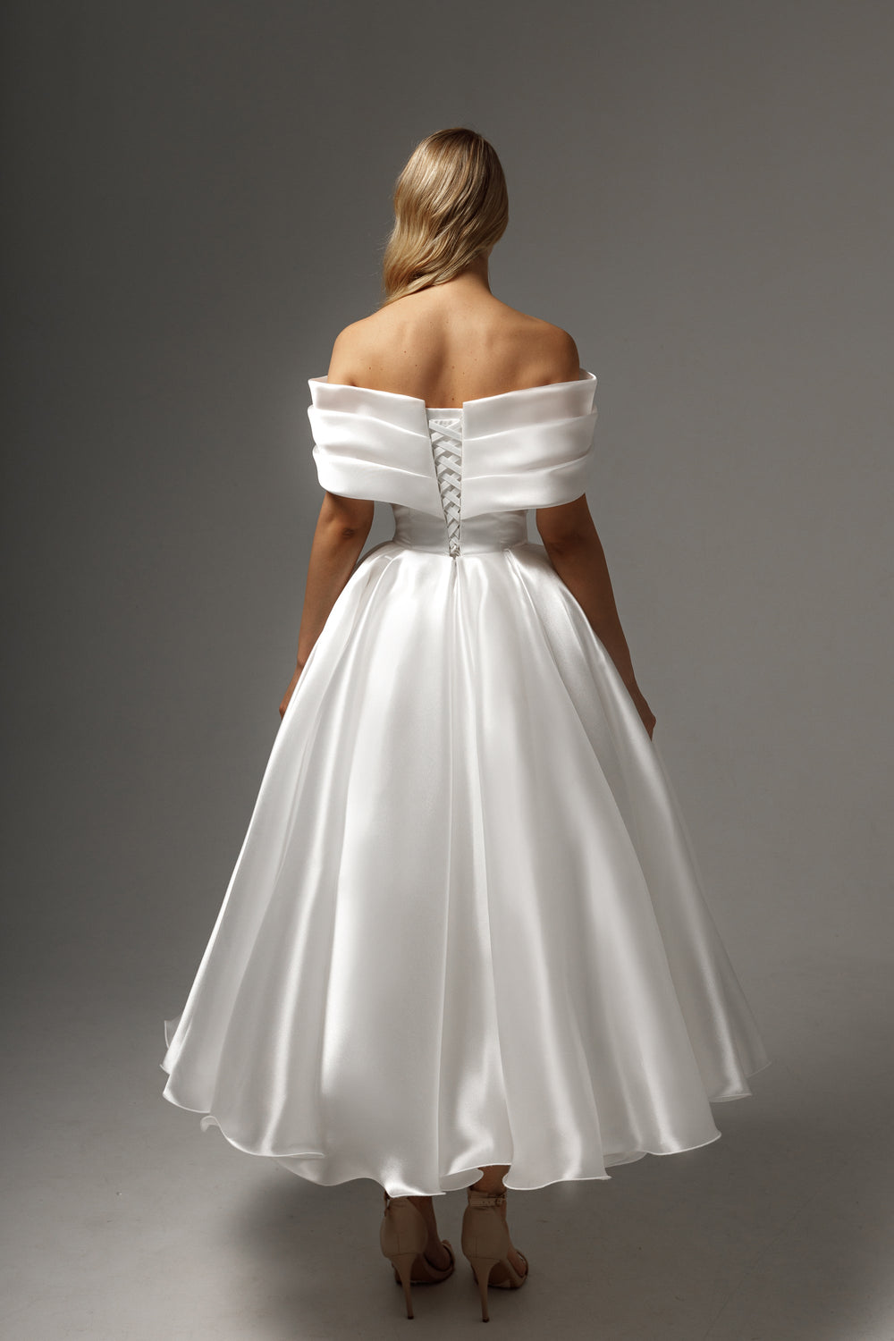 Exquisite Organza Tea Length Wedding Dress Beatrice detail view - VOLAKK
