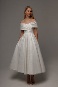 Sparkly Tea Length Wedding Dress Abril view 9