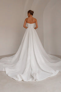 Sparkle Sleeveless Wedding Dress Mirrorball with Detachable Bow view 5