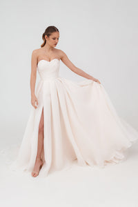 Sleeveless Wedding Dress Audrey view 7