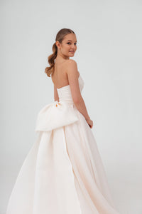 Coral Extra Convertible Wedding Dress Audrey (Basic dress + bolero + bow + detachable train) view 12