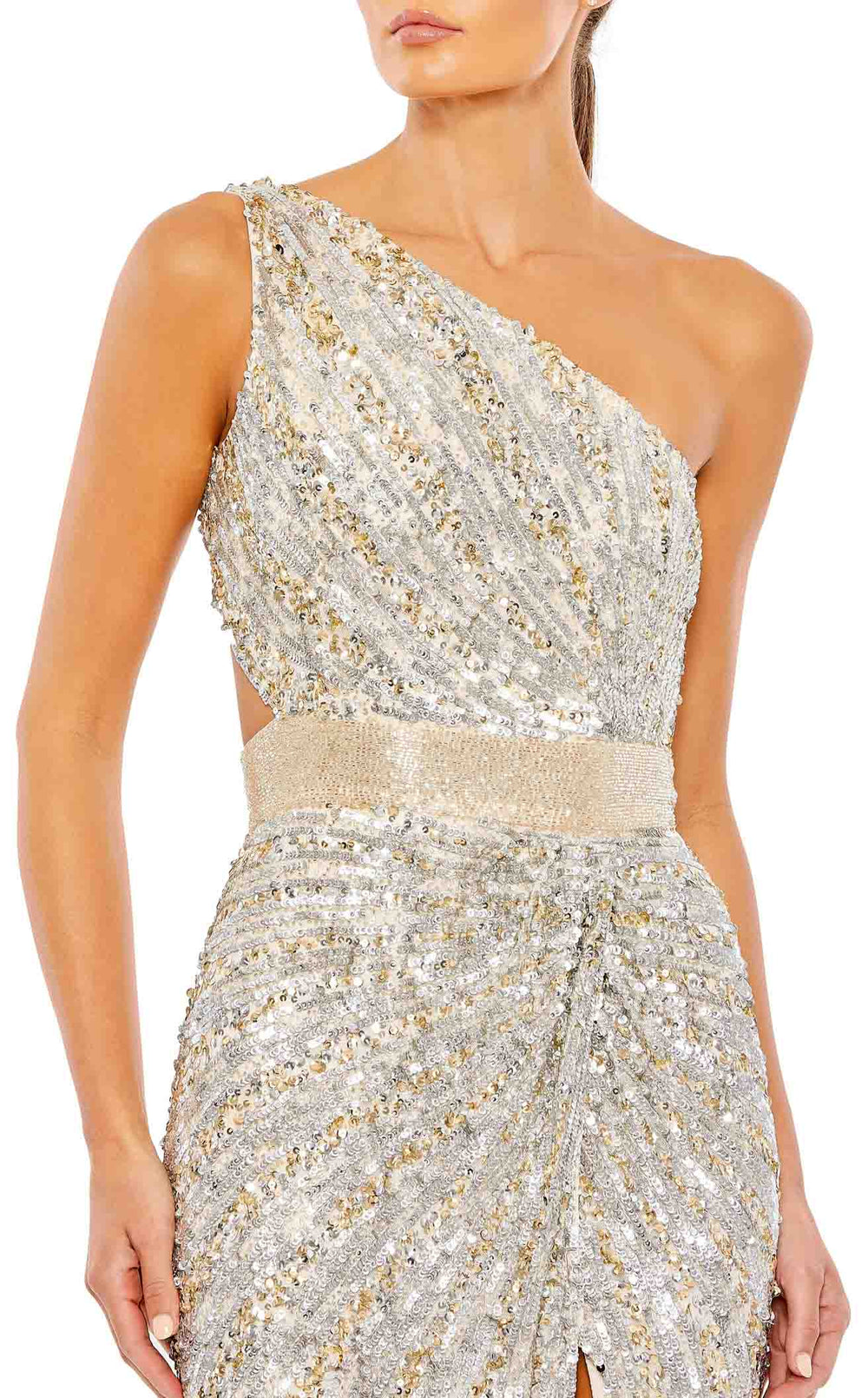 Exquisite Mac Duggal 5687 Dress detail view - VOLAKK