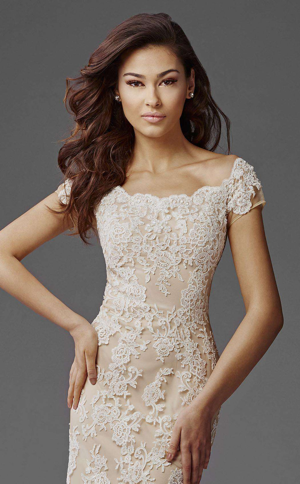 Clarisse M6417 Dress details - VOLAKK