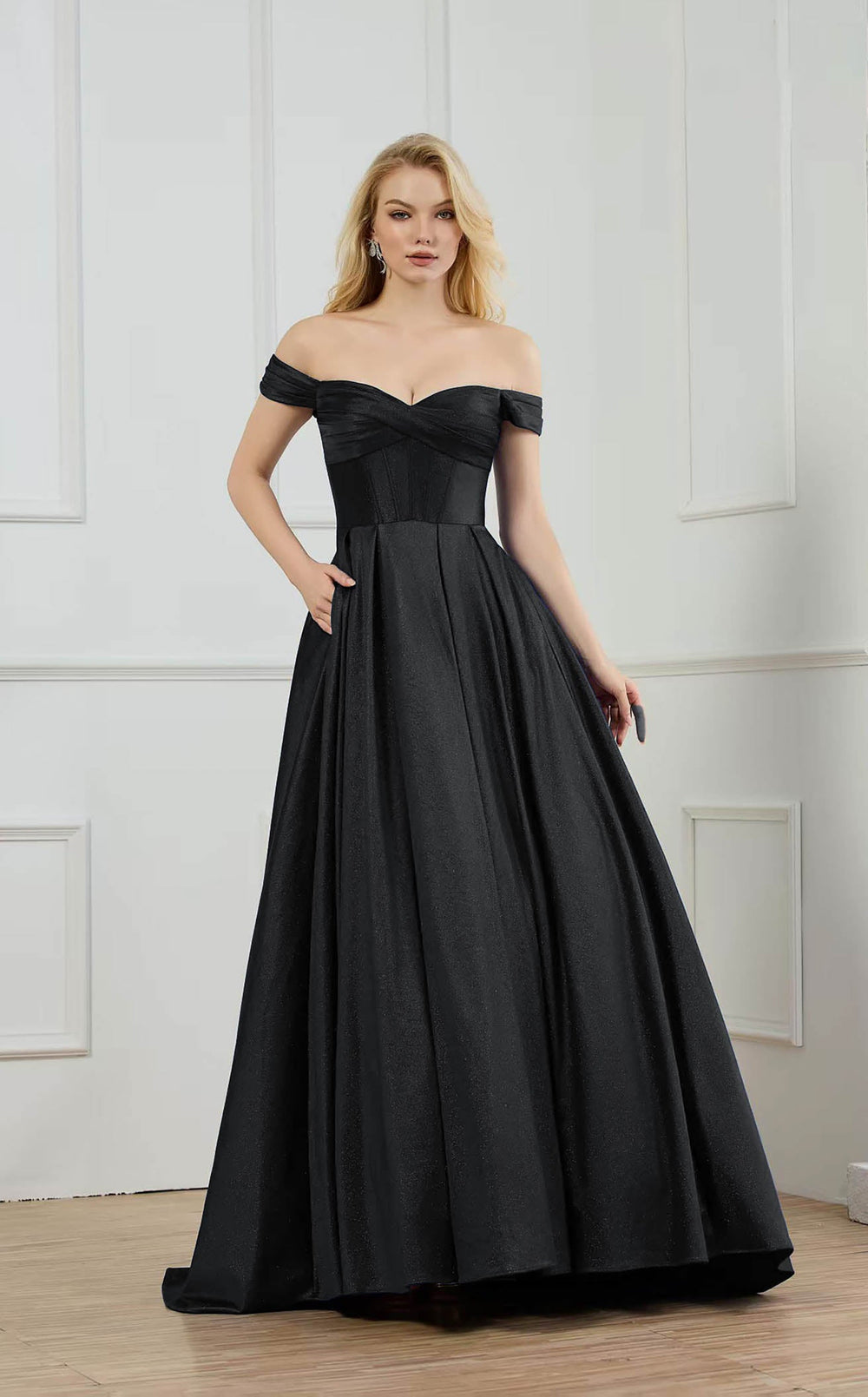 Exquisite Abby Paris 90373 Dress detail view - VOLAKK