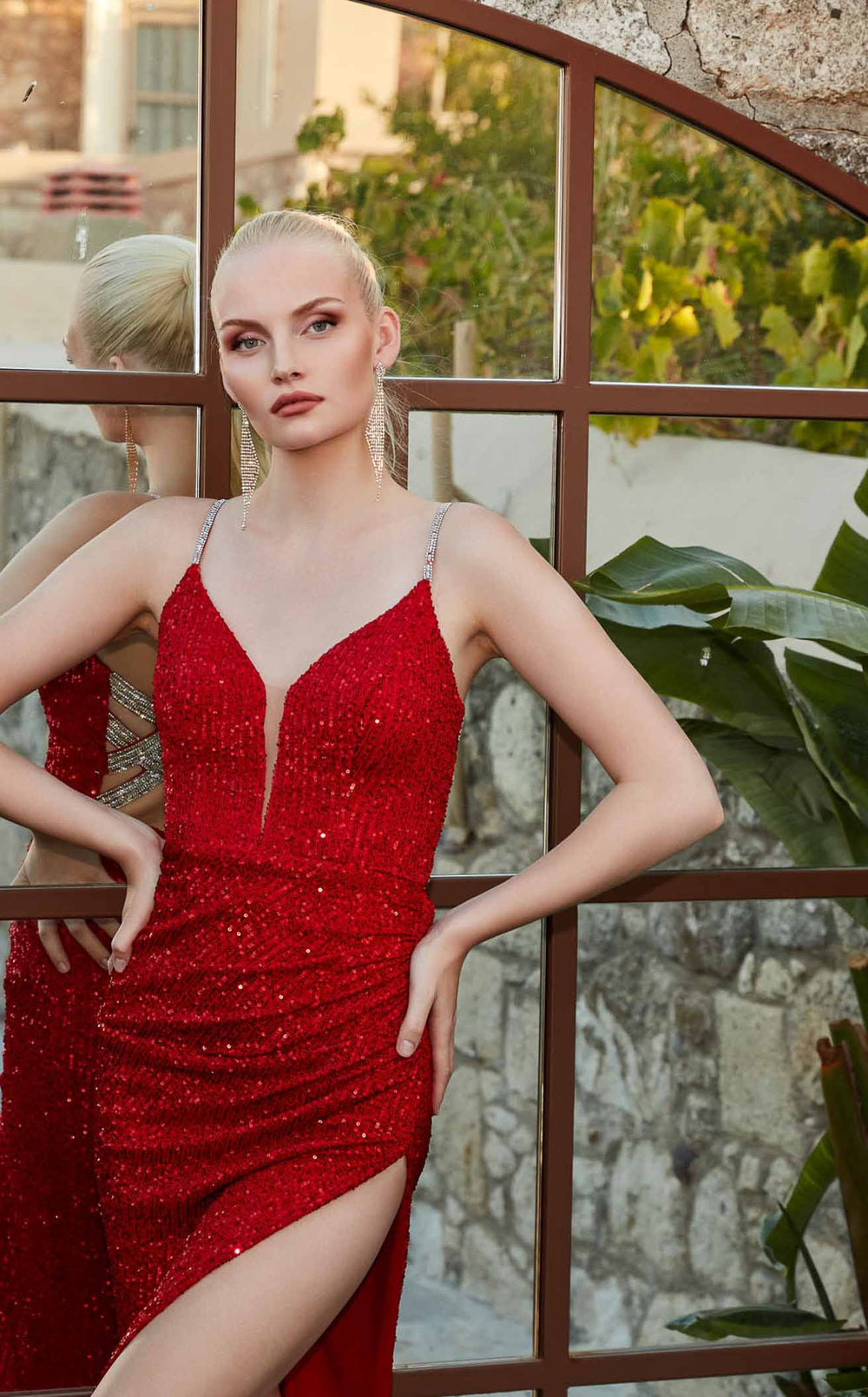 Exquisite Aerie Couture 218 Dress detail view - VOLAKK
