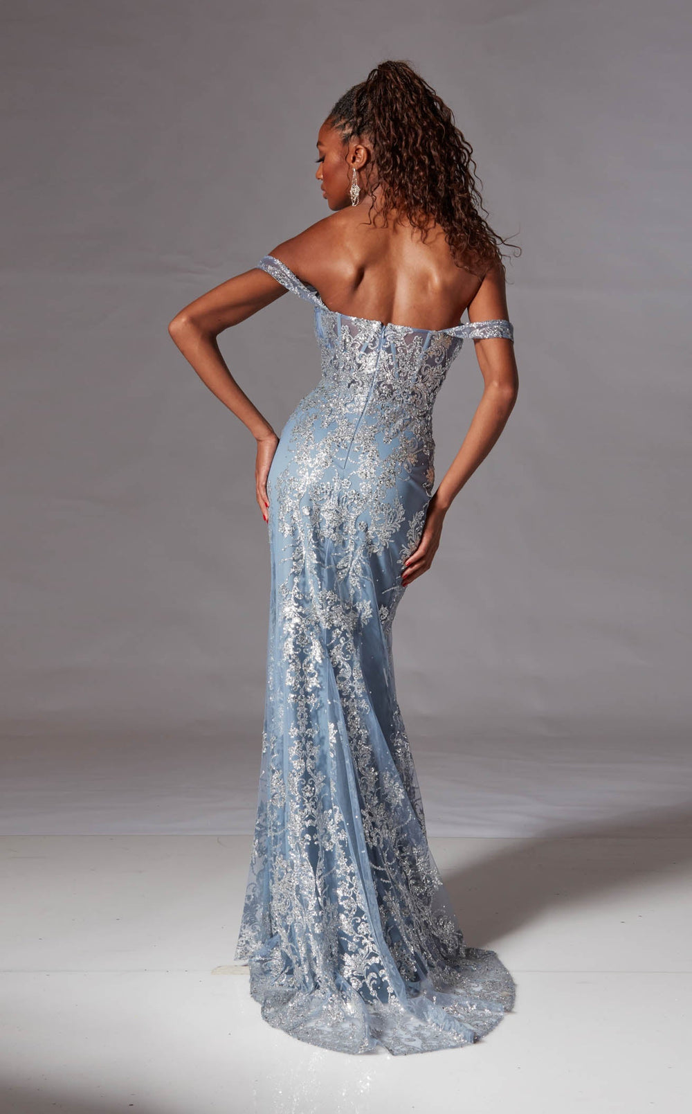 Exquisite Aerie Couture 252 Dress detail view - VOLAKK