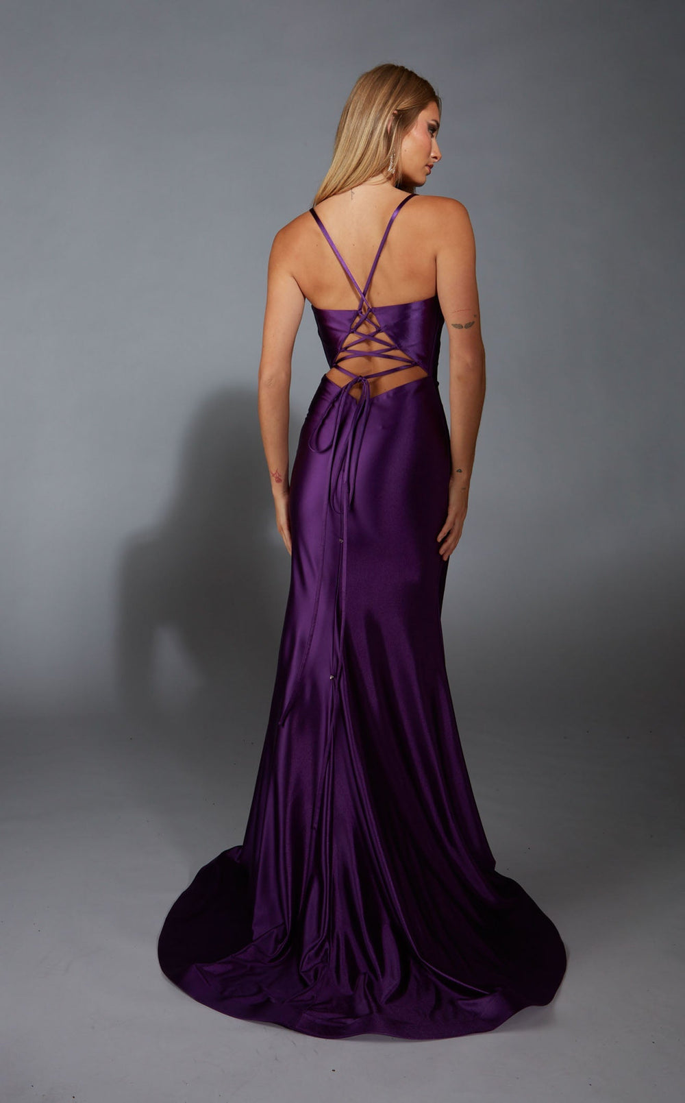 Exquisite Aerie Couture 313 Dress detail view - VOLAKK