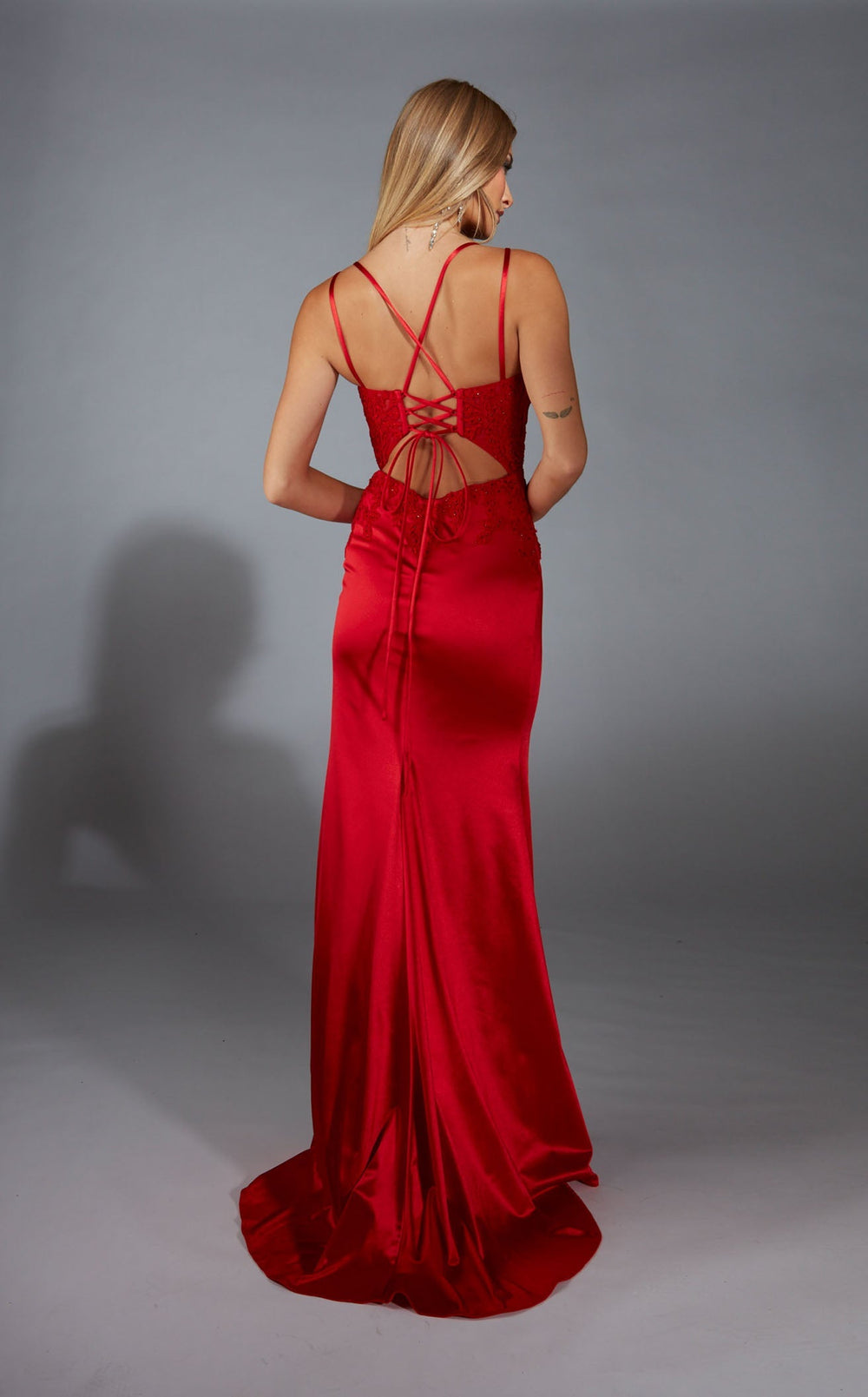 Exquisite Aerie Couture 335 Dress detail view - VOLAKK