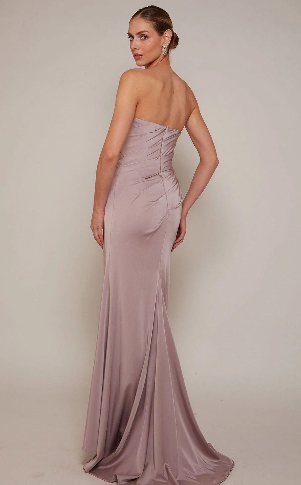 Exquisite Alyce 27658 Dress detail view - VOLAKK