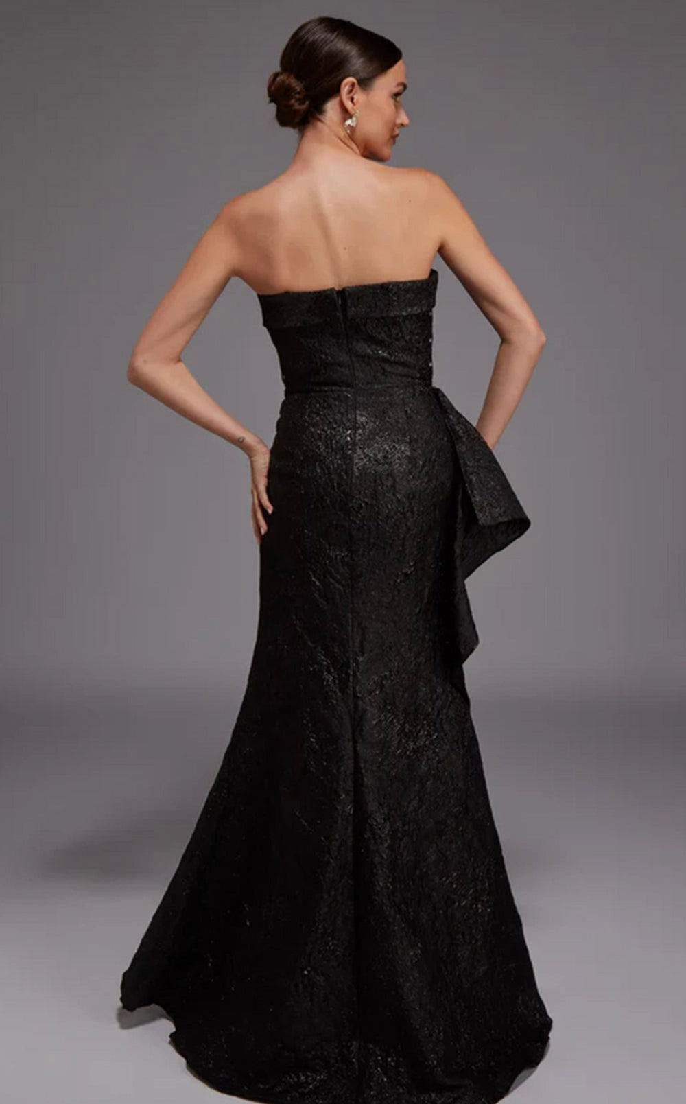 Exquisite Alyce 27818 Dress detail view - VOLAKK