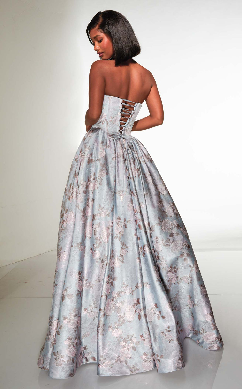 Exquisite Alyce 62181 Dress detail view - VOLAKK