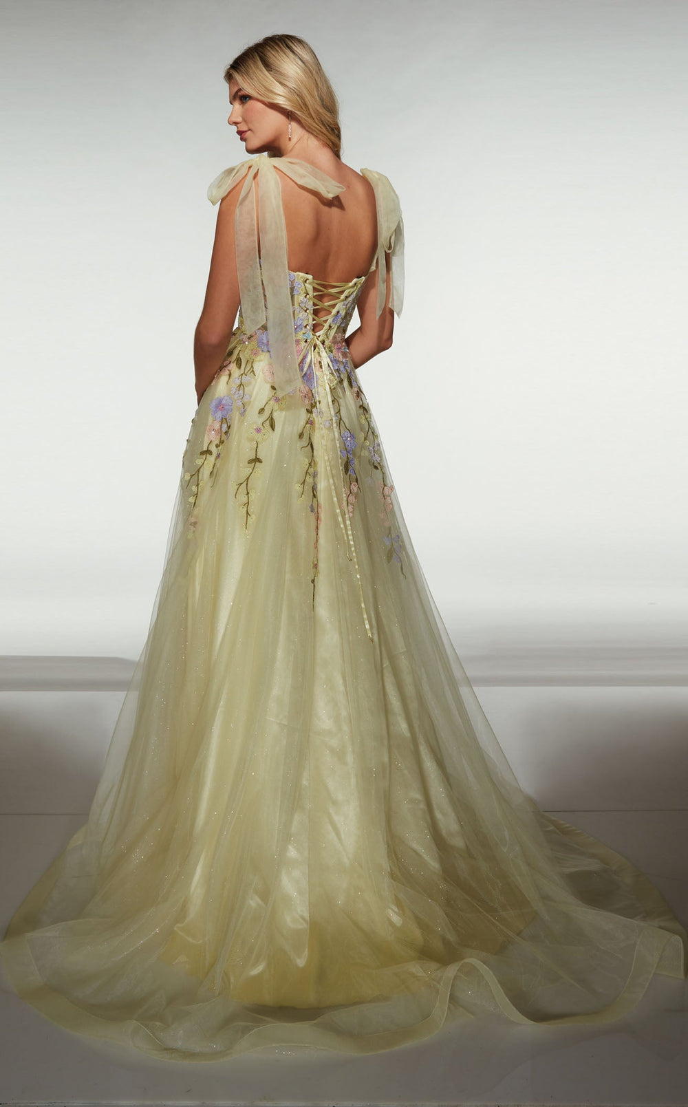Exquisite Alyce 62204 Dress detail view - VOLAKK