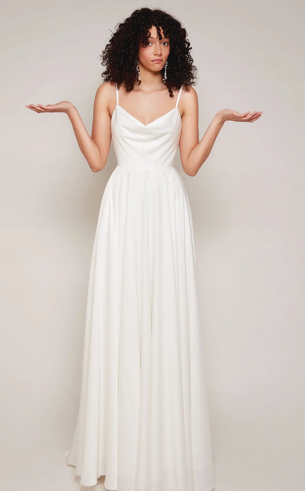Exquisite Alyce 7100 Dress detail view - VOLAKK