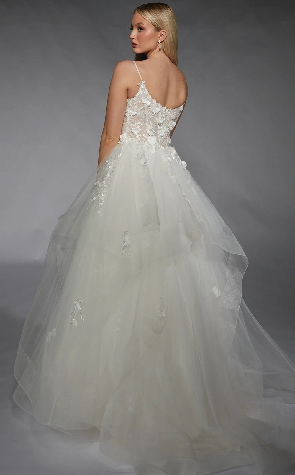 Exquisite Alyce 7131 Dress detail view - VOLAKK